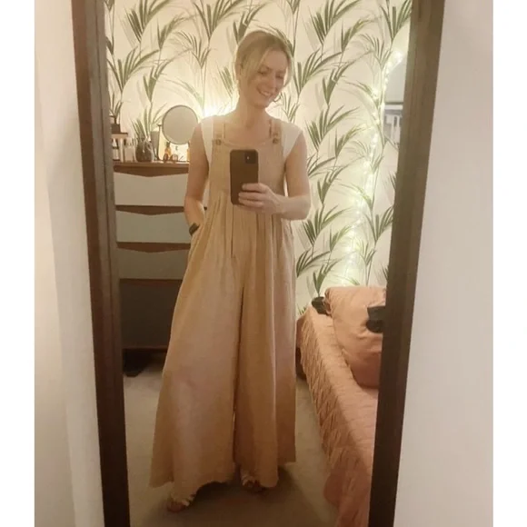 Free People Sun Drenched Overalls Black Sleeveless Jumpsuit Button Details S NWT - Picture 8 of 13